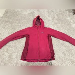 Arc'teryx Atom Insulated Hoodie - Women's size L